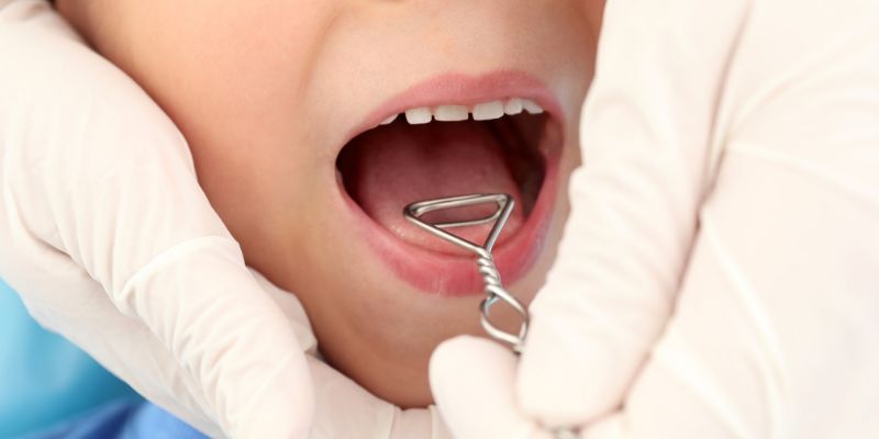 Gabinet logopedyczny wyposażony w specjalistyczny sprzęt w NZOZ Rehavit